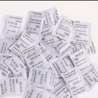 Gói Chống Ẩm SilicaGel Giấy Lụa Đen: Giải Pháp Bảo Vệ Hàng Hóa Thông Minh Và Hiệu Quả