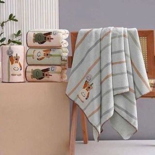 Khăn Tắm Lông Cừu San Hô Thêu Gấu Size 70x140cm Mềm Mịn Thấm Hút