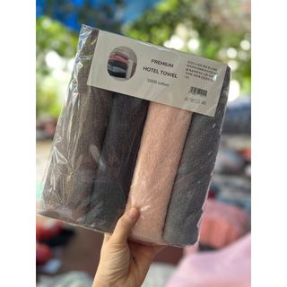 Sét 4 khăn tắm xuất dư, kt 40*80,150g. Sợi cotton mềm mịn, thấm nước