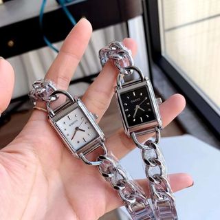 SĂN SALE LỚN ĐỒNG HỒ NỮ THỜI TRANG GUCHI DÂY LẮC MẶT CN