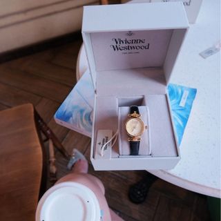 ĐỒNG HỒ NỮ CAO CẤP VIVIENN MAIDA DÂY DA MINI FULLBOX