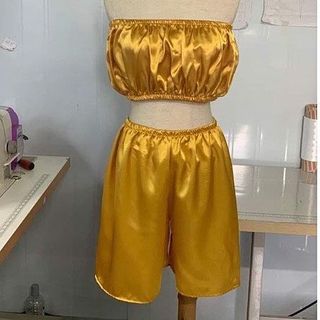 Bộ Quần Và Áo Quây SPA Chất Phi Lụa Cao Cấp