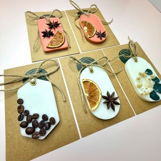 SÁP THƠM TREO PHÒNG THỦ CÔNG – 100% SÁP SẠCH & TINH DẦU THIÊN NHIÊN, NHẬN THIẾT KẾ THEO YÊU CẦU