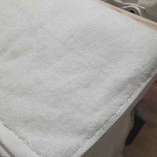 Combo 10 Khăn Tắm Trắng Khách Sạn KT 70x140, 400g