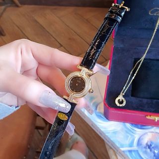 SET ĐỒNG HỒ NỮ CAO CẤP CATIOR DÂY DA MẶT MINI VIỀN HỘT TẶNG DÂY CHUYỀN