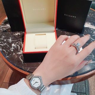 SĂN SALE LỚN ĐỒNG HỒ NỮ THỜI TRANG DIOD MẶT VIỀN HỘT