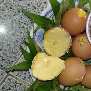 TRỨNG GÀ NƯỚNG – NÓNG HỔI MỖI NGÀY