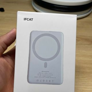 Sạc Dự Phòng MagSafe 10.000mAh IFCAT