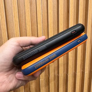 Pin dự phòng 10.000 Geekton C1110mAh sạc nhanh 30W