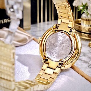 VERS𝐆𝐫𝐞𝐜𝐚 𝐆𝐨𝐝𝐝𝐞𝐬𝐬 𝐆𝐨𝐥𝐝-𝐓𝐨𝐧𝐞 𝐖𝐚𝐭𝐜𝐡 𝟐𝟖𝐦𝐦