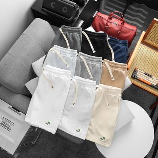 SHOTR THUN NAM. Chất chân cua cotton , vải nhập chính phẩm, fom Basic.