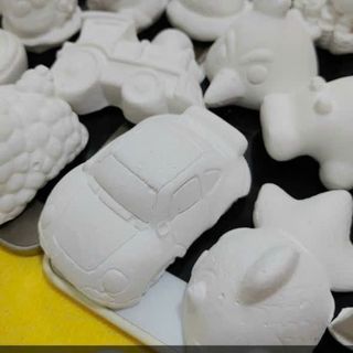 Tô tượng giá sỉ tượng thạch cao trắng