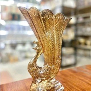 BÌNH CẮM HOA THUỶ TINH VÀNG HÌNH CON CÔNG 27CM (T15)