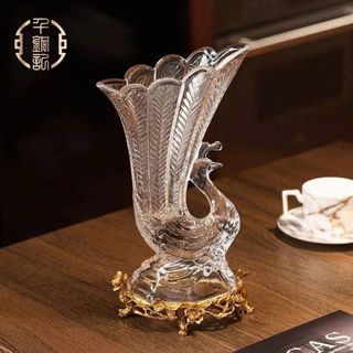 BÌNH CẮM HOA THUỶ TINH VÀNG HÌNH CON CÔNG 27CM (T15)