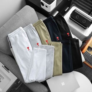 Jogger Ami Basic Terry nam. Full tem tag nhãn xịn, Thân trước thêu Logo ngực sắc nét, nổi bật.