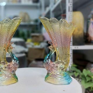 BÌNH CẮM HOA THUỶ TINH 7 MÀU HÌNH CON CÔNG 27CM (T15)