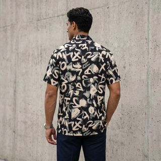 Áo sơ mi nam.  Chất vải texture dệt gân nổi – nhẹ, thoáng, mặc cực mát.