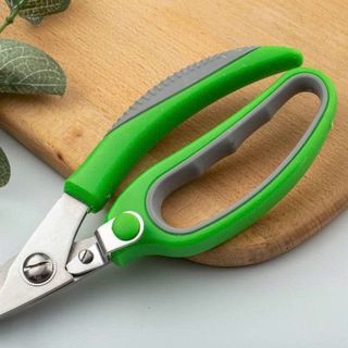 KÉO CẮT GÀ CÓ ĐỆM TAY SILICON 228