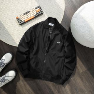 BOMBER NAM. Vải xịn hàng chuẩn, co giãn thoáng mát chất dầy mịn, sờ là ưng ngay.