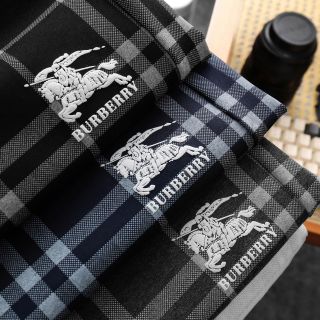 Quần đùi nam. Chất vải Bc cotton mịn dày cực đẹp. Bộ màu basic.