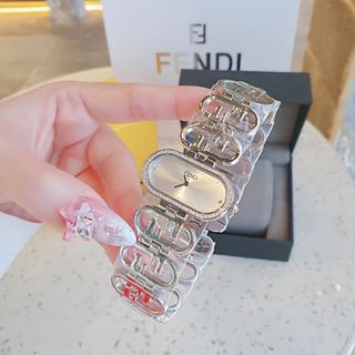 SĂN SALE ĐỒNG HỒ NỮ CAO CẤP FENDY MẶT CHỮ NHẬT NGANG DÂY LẮC LOGO VIỀN HỘT