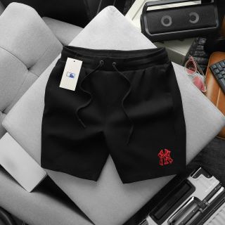 Quần Short thun nam. Chất vải Bc cotton mịn dày cực đẹp. Thiết kế logo bao giặt máy.