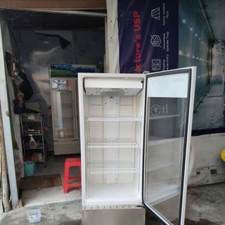 Thanh lý tủ mát 245l