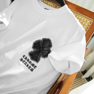 Mẫu áo thun nam, logo thêu đắp da xịn sò nét, hàng xịn thêu tĩ mĩ từng đường thêu, chất cotton co giãn tốt dày dặn,mền mịn mát.