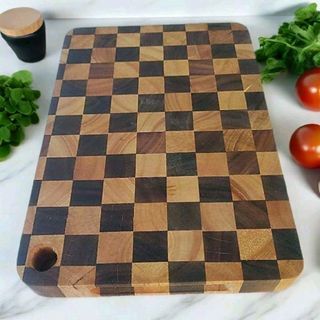 THỚT GỖ CAO CẤP CARO 30 X 20 X 2cm Chất Liệu Gỗ Cao Cấp Độ Bền Tốt Thích Hợp Trang Trí