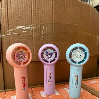 Quạt mini cầm tay tích điện kèm sạc