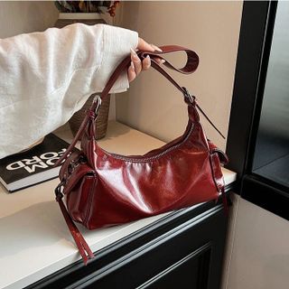 Túi xách nữ, túi đeo chéo da bóng dáng thuyền K610