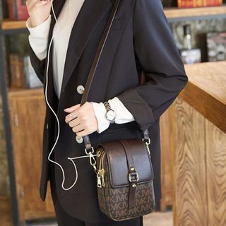 Túi xách nữ kẹp nách đeo chéo đựng điện thoại 2 ngăn có khóa kéo họa tiết thời trang K347