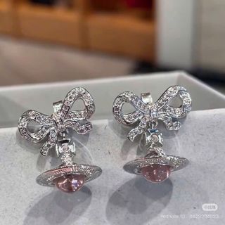 HOA TAI VÀ DÂY CHUYỀN SIÊU CẤP VIVIENN MẶT NƠ ĐÁ FULLBOX TÚI