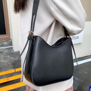 Túi xách nữ kẹp nách đeo chéo dáng thuyền da trơn 2 tăng giảm dài ngắn K47