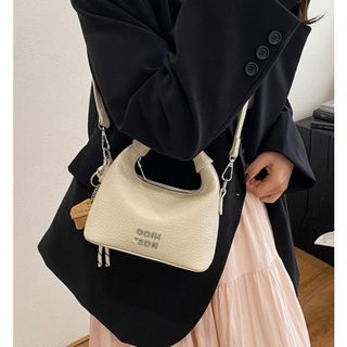 Túi xách nữ kẹp nách đeo chéo cầm tay da nhám kèm móc cham K687