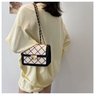 Túi xách nữ kẹp nách đeo chéo thêu trám khóa miu 2 đáy K20