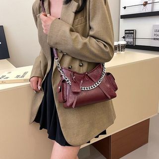 Túi xách nữ kẹp nách đeo chéo dáng thuyền độc đáo da nhăn dày dặn lót nhung qc 2 dây đeo K744