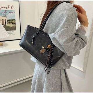 [Tặng móc khóa] Túi xách nữ kẹp nách kích cỡ lớn sz 28cm da dày dặn tặng kèm móc khóa vợt K742