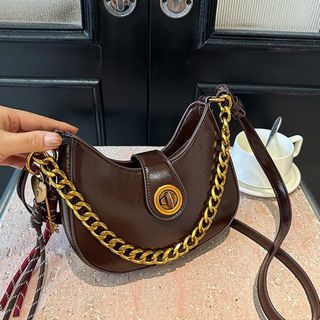 Túi xách nữ kẹp nách đeo chéo dáng thuyền da nhăn bóng tặng kèm champ dây K643