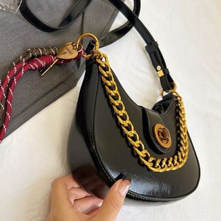 Túi xách nữ kẹp nách đeo chéo dáng thuyền da nhăn bóng tặng kèm champ dây K643