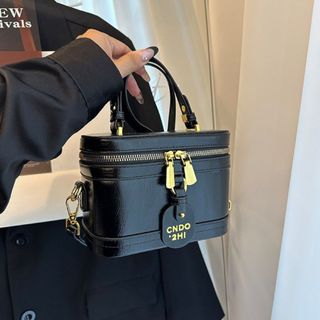 Túi xách nữ, túi đeo chéo dáng hộp da nhăn bóng đựng vừa đt K666