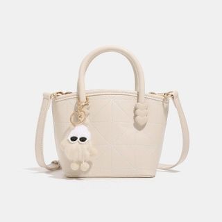 Túi xách nữ kẹp nách đeo chéo hai quai phối trái tim kèm gấu bông K568