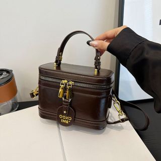 Túi xách nữ kẹp nách đeo chéo dáng hộp da nhăn bóng đựng vừa đt K666