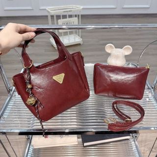 Túi xách nữ, túi đeo chéo bộ đôi da nhăn bóng tặng kèm móc treo dây chuông K662