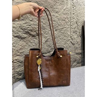 (HÀNG ĐẸP )Túi xách tote thời trang nữ da mềm công sở 3 ngăn kèm charm thanh lịch K840