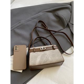 Túi xách nữ, đeo chéo đeo vai da bò loang khóa cài có dây đeo chéo K729