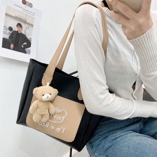 Túi xách nữ kẹp nách đeo chéo công sở gấu da mềm rộng có khóa kéo kèm gấu bông đựng vừa laptop K53