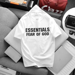 Mẫu áo thun nam logo cao thành nổi bao bong tróc cực đẹp, hàng tĩ mĩ, chi tiết sắc nét.