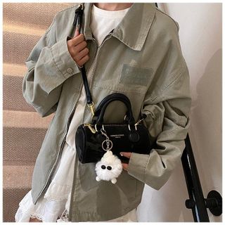 Túi xách nữ, đeo chéo đeo vai dáng trống in vân bóng sang trọng Tặng Charm gấu K720