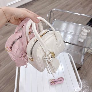 Túi Xách nữ Thời Trang Cầm Tay Đeo Chéo Kèm Charm xinh xắn CHI0 K804